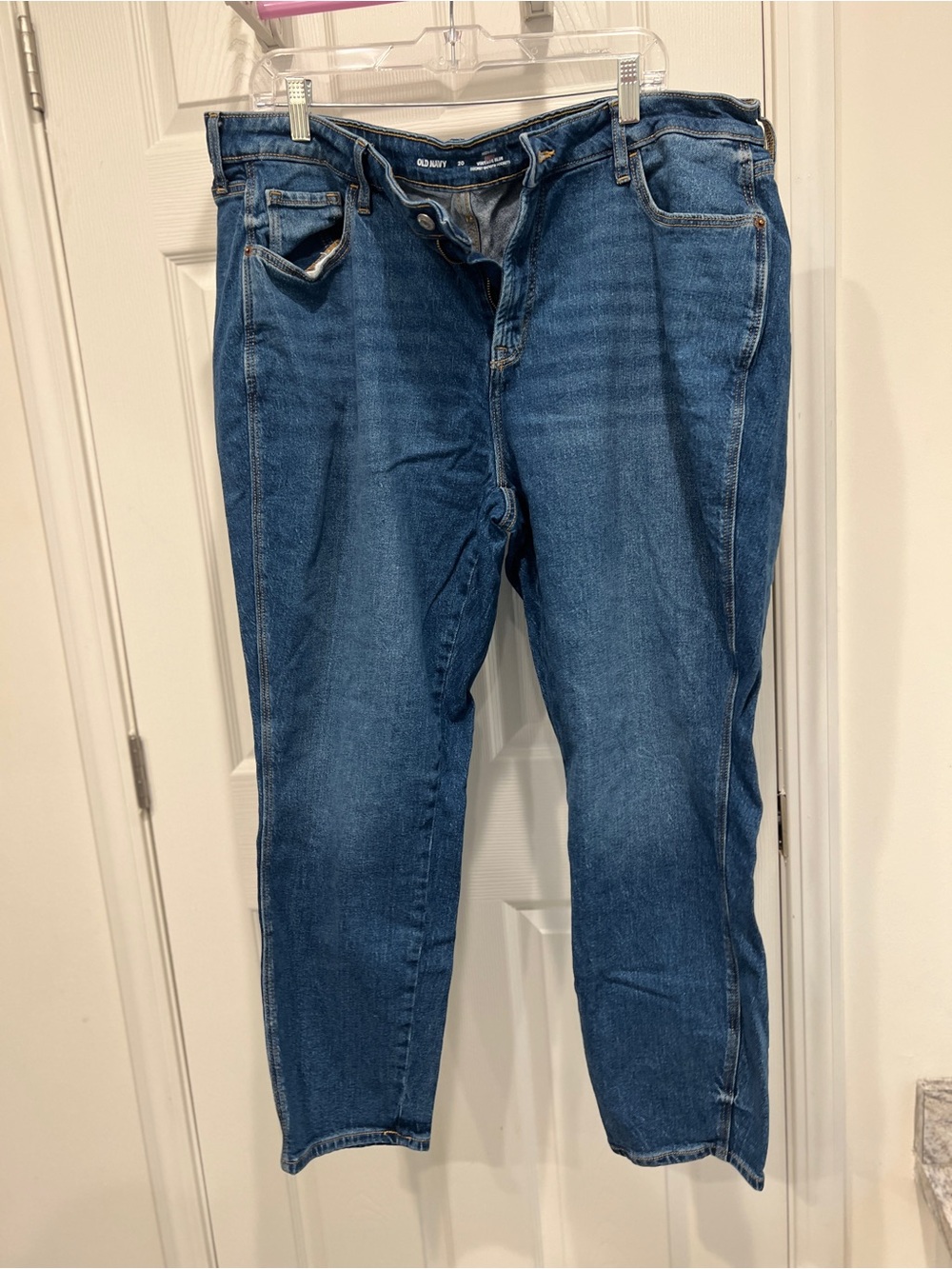 Old Navy Women's Curvy High Rise Jeans in Medium Blue Wash